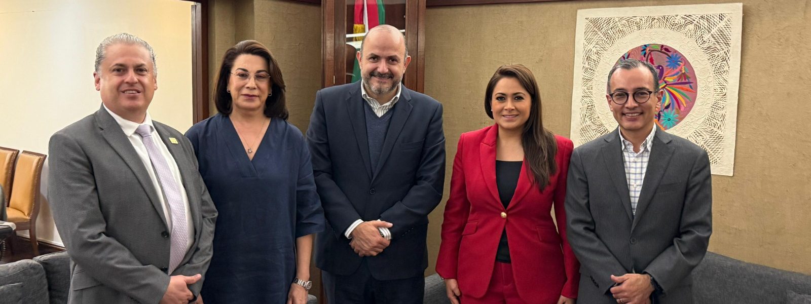 TERE JIMÉNEZ SE REÚNE CON EL SUBSECRETARIO DE EDUCACIÓN SUPERIOR; ACUERDAN FORTALECER LAS UNIVERSIDADES PÚBLICAS DE AGUASCALIENTES