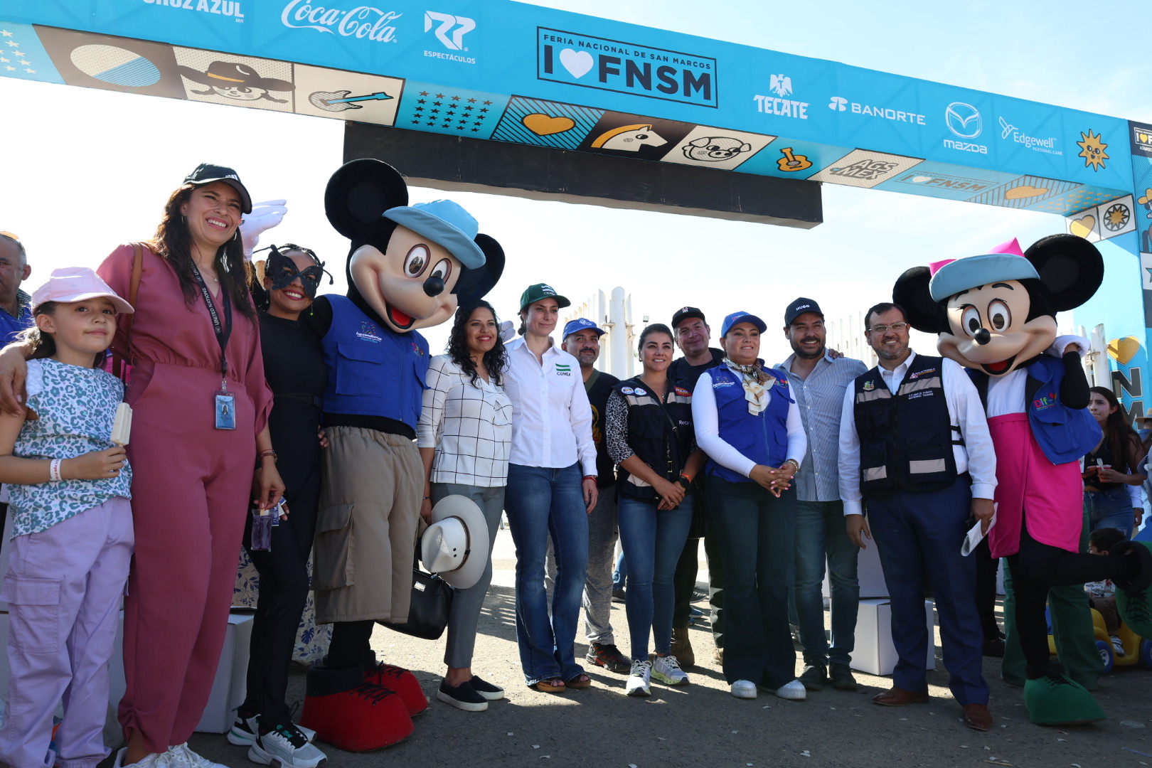 ✨ Un día lleno de sonrisas y alegría para nuestras niñas y niños de Pabellón de Arteaga.