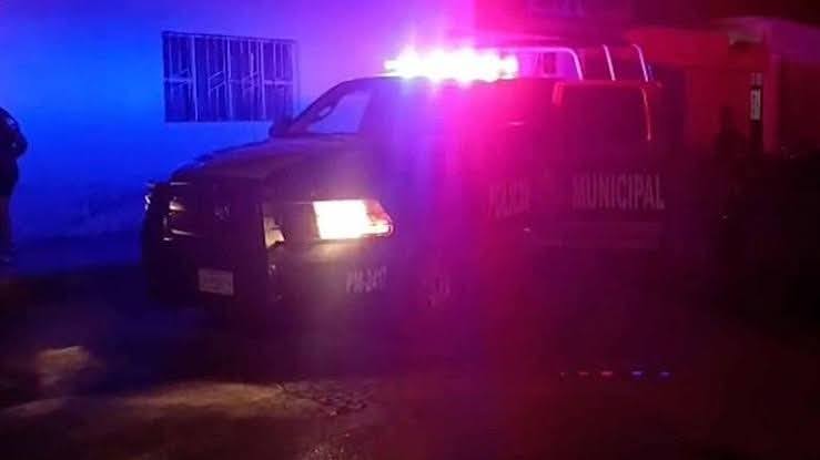 Ejecutan a un sujeto frente a kínder en Rincón de Romos.
