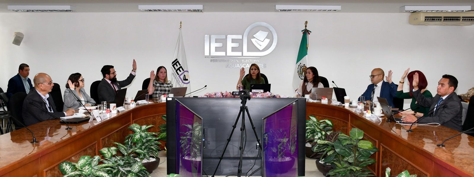 Realiza IEE sumatoria de resultados y asignación de cargos de elección judicial local