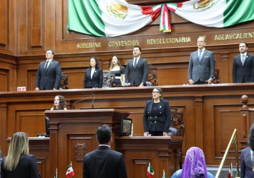 El Fiscal General del Estado, Manuel Alonso García, asistió a la Sesión Solemne de Clausura del Segundo Periodo Ordinario de Sesiones del Congreso del Estado
