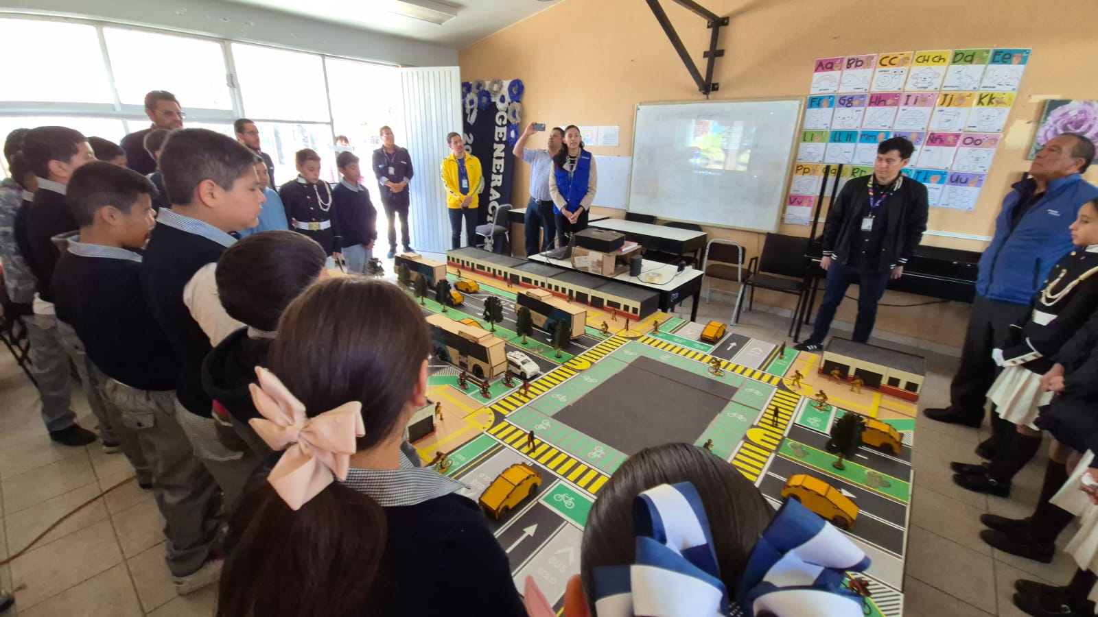 MÁS DE 10,000 ALUMNAS Y ALUMNOS PARTICIPARON EN LA ESCUELA DE MOVILIDAD