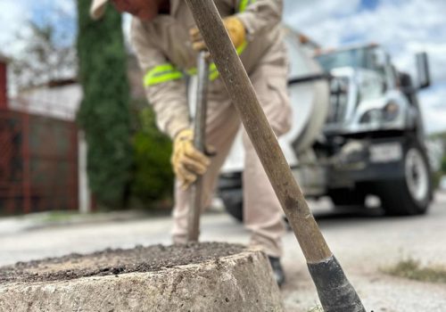 💪🏻👷🏻♀️CONTINUAMOS CON TRABAJOS INTENSIVOS DE MANTENIMIENTO DE ALCANTARILLADO SANITARIO