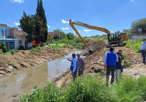 SUPERVISA LEO MONTAÑEZ LIMPIEZA DEL ARROYO DE LOS ARELLANO