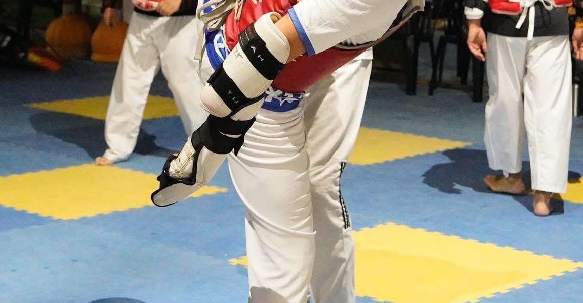 Un total de 35 atletas que forman parte de la selección del deporte escolar representaron a Aguascalientes en el Campamento de Taekwondo organizado por Idulio Islas, ex seleccionado nacional, atleta olímpico y campeón mundial juvenil.