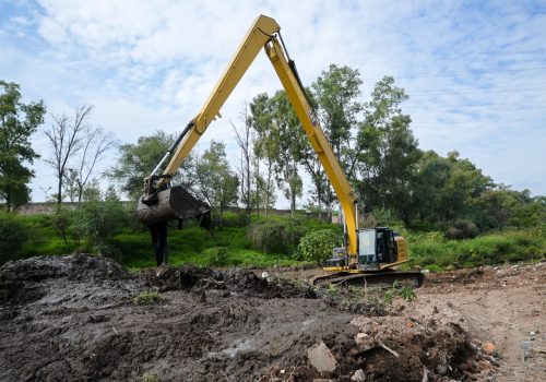 SUPERVISA LEO MONTAÑEZ TRABAJOS DE PREVENCIÓN DE RIESGOS POR LLUVIAS EN EL ARROYO SAN FRANCISCO