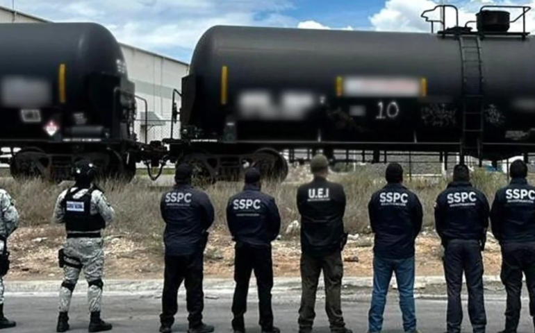 Vinculan con “huachicol” a “Mono” Múñoz, ex lavador de Los Zetas, y a ex gobernador de BC