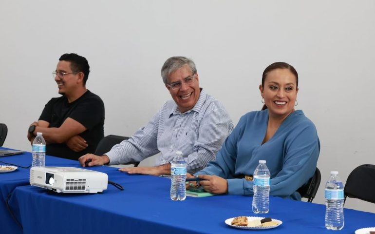 Esta semana, Lucero Espinoza sostuvo una reunión con comerciantes de la calle Heroico Colegio Militar
