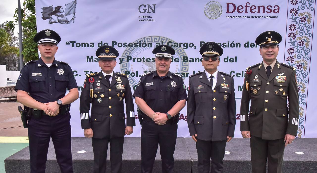SECRETARIO DE SEGURIDAD PÚBLICA ACUDE A LA TOMA DE PROTESTA DE ÓSCAR LINDORO CELIS ROMERO