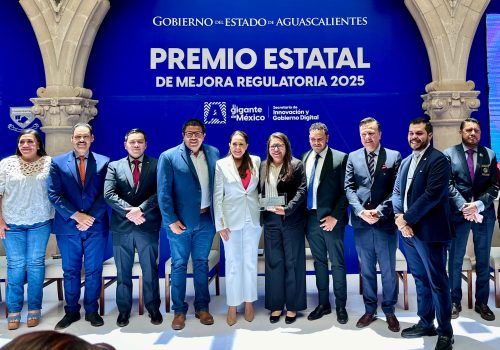 RECIBE JESÚS MARÍA MENCIONES HONORÍFICAS EN PREMIOS ESTATALES POR FACILITAR TRÁMITES Y MEJORAR PROCESOS EN DISTINTAS ÁREAS