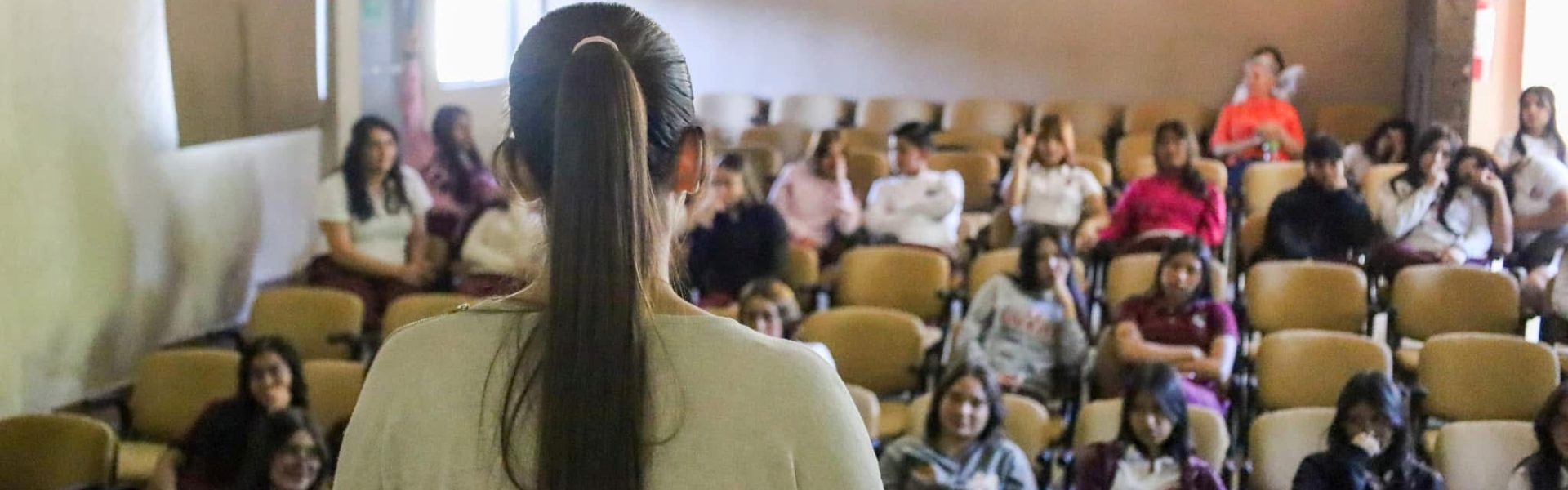 INVITAN A PARTICIPAR EN EL CONCURSO “LEVANTA LA VOZ CON EL IMJUVA”