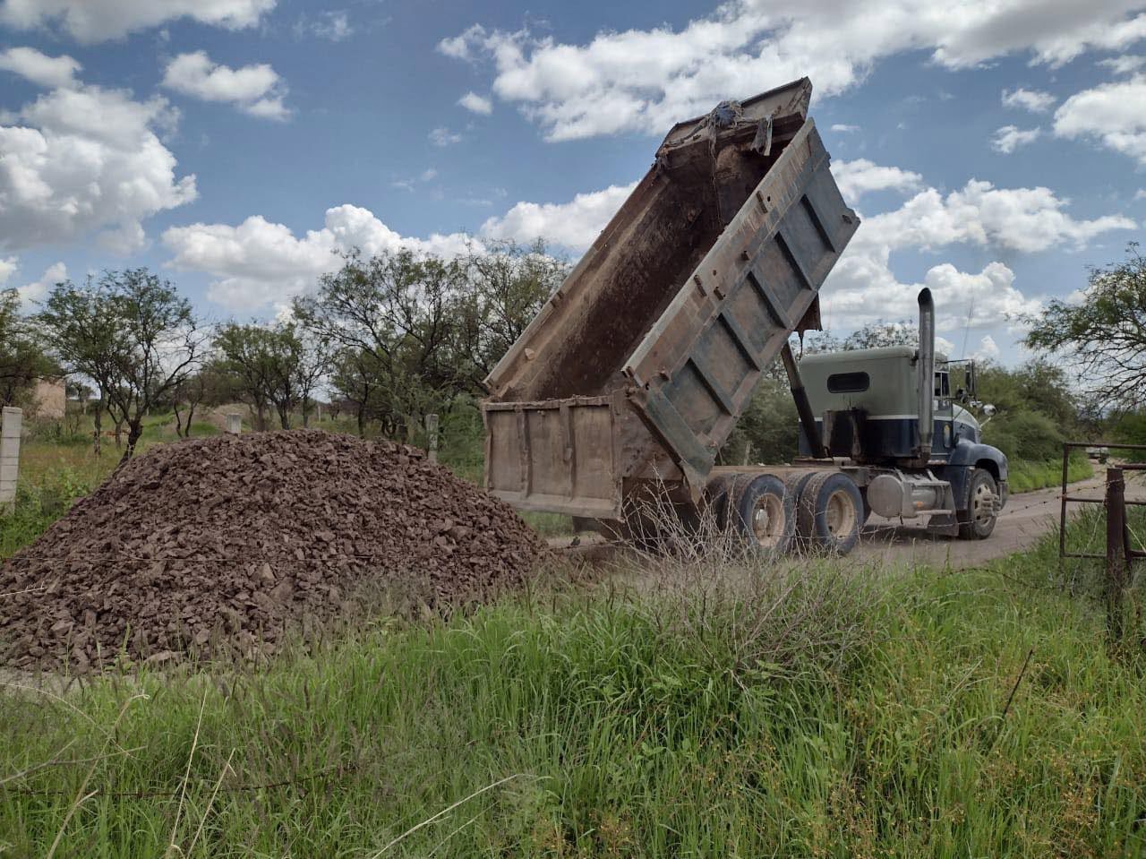 🚜 ¡Arrancamos con la Rehabilitación de Caminos Vecinales!