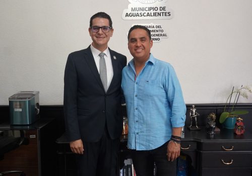 EMANUELLE SÁNCHEZ NÁJERA SE REUNE CON EL SECRETARIO DEL AYUNTAMIENTO