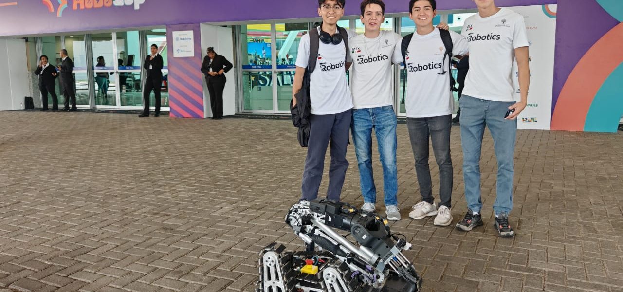 ESTUDIANTES DE AGUASCALIENTES COMPITEN EN UNO DE LOS TORNEOS DE ROBÓTICA MÁS IMPORTANTES DEL MUNDO