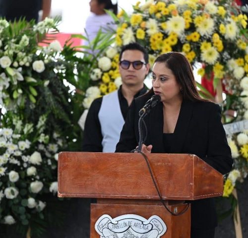 Homenaje póstumo del Comandante Miguel Sánchez López.