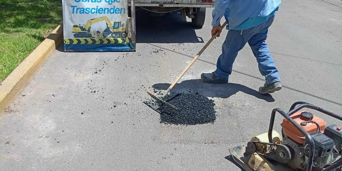 ¡Seguimos avanzando por calles más seguras y transitables! 🚧👷‍♀️