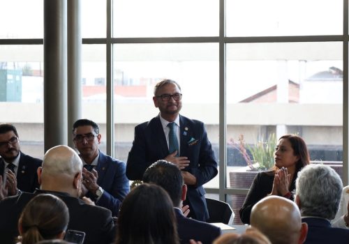 Ayer, Lucero Espinoza tuvo el honor de acompañar la toma de protesta del nuevo presidente del Club Rotario Aguascalientes Emprendedor, al cual pertenece con orgullo. 🤝✨