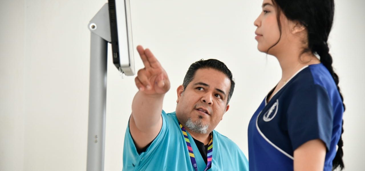 CLÍNICA DE LA COLUMNA DEL DIF OFRECE REHABILITACIÓN ESPECIALIZADA A BAJO COSTO