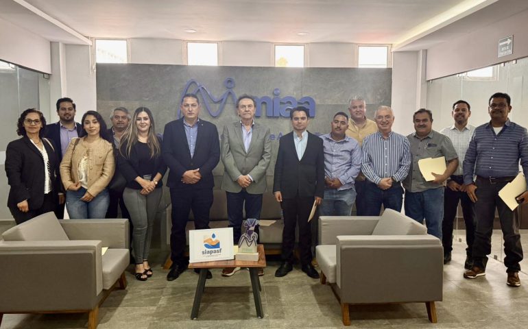 🙌🏻🤝 El día de hoy nos dio mucho gusto recibir en nuestras oficinas al Organismo Operador del Agua Potable, Alcantarillado y Saneamiento de Fresnillo (Siapasf Agua Potable Fresnillo)💧