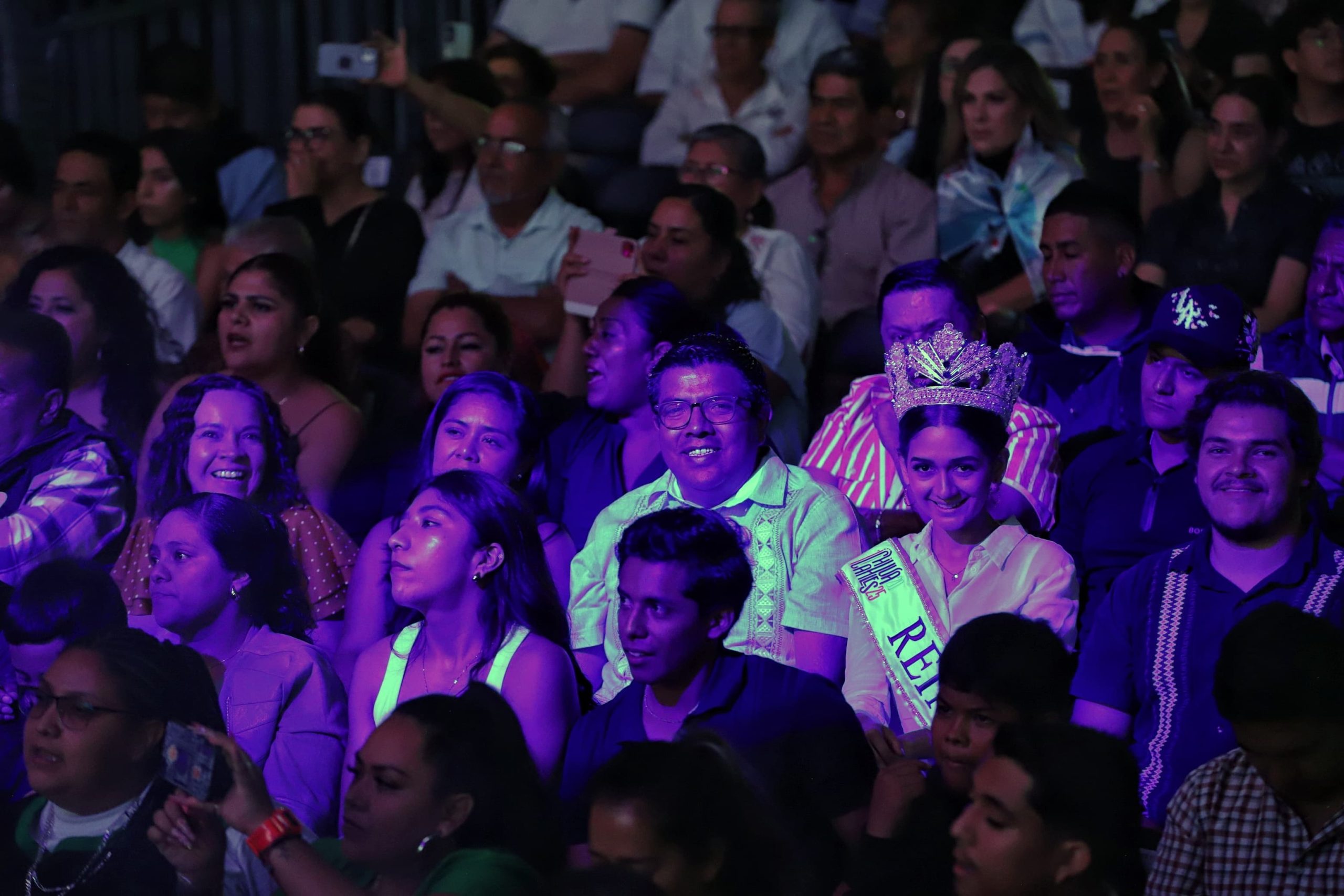 LA FERIA DE LOS CHICAHUALES 2025 CIERRA CON BROCHE DE ORO CON LOS ANGELES AZULES