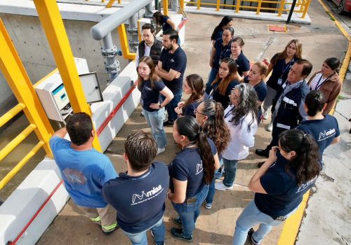 ✍️💦 La capacitación constante en MIAA es escencial para poder brindarle a todas y todos nuestros usuarios un servicio de calidad, mejorar nuestros tiempos de respuesta, impulsar la eficiencia operativa y fomentar una cultura responsable y resolutiva.