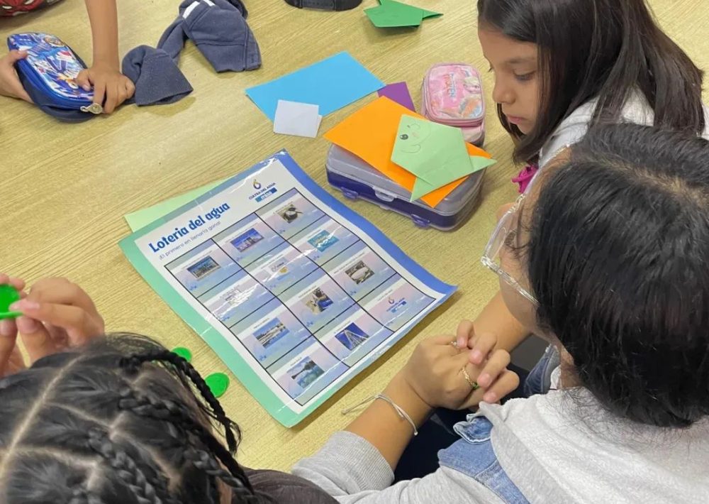 MIAA Fest arranca su participación en «MIS VACACIONES EN LAS BIBLIOTECAS MUNICIPALES 2025» 📚🏫💧🌎 