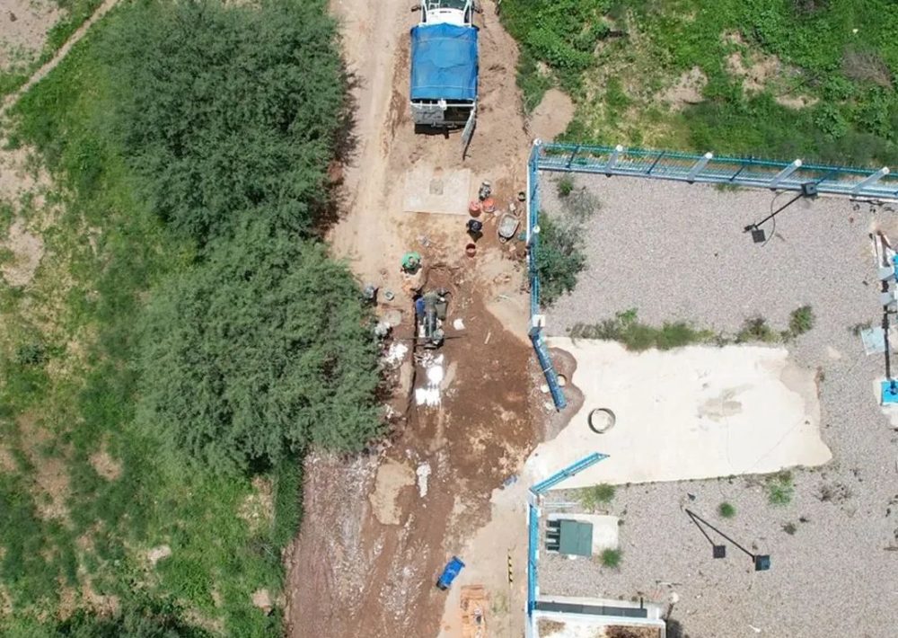 💧 ¿Sabías que una interconexión de agua potable puede mejorar tu servicio? 👷‍♂️🚰