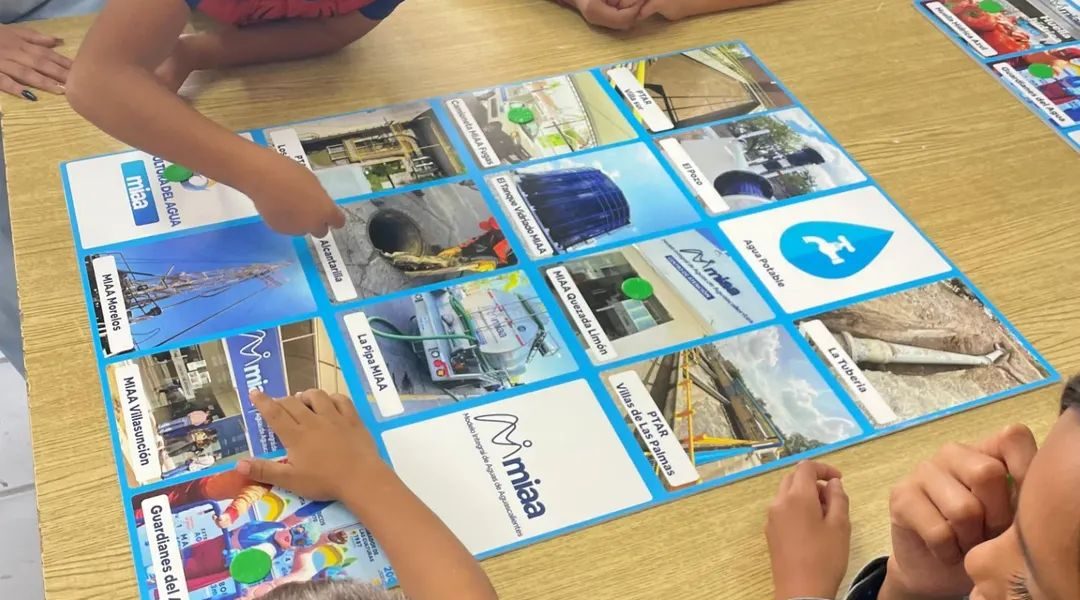 MIAA Fest participa en «MIS VACACIONES EN LAS BIBLIOTECAS MUNICIPALES 2025» 📚🏫💧🌎 