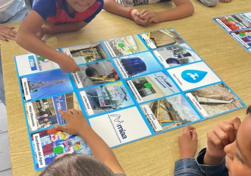 MIAA Fest participa en «MIS VACACIONES EN LAS BIBLIOTECAS MUNICIPALES 2025» 📚🏫💧🌎