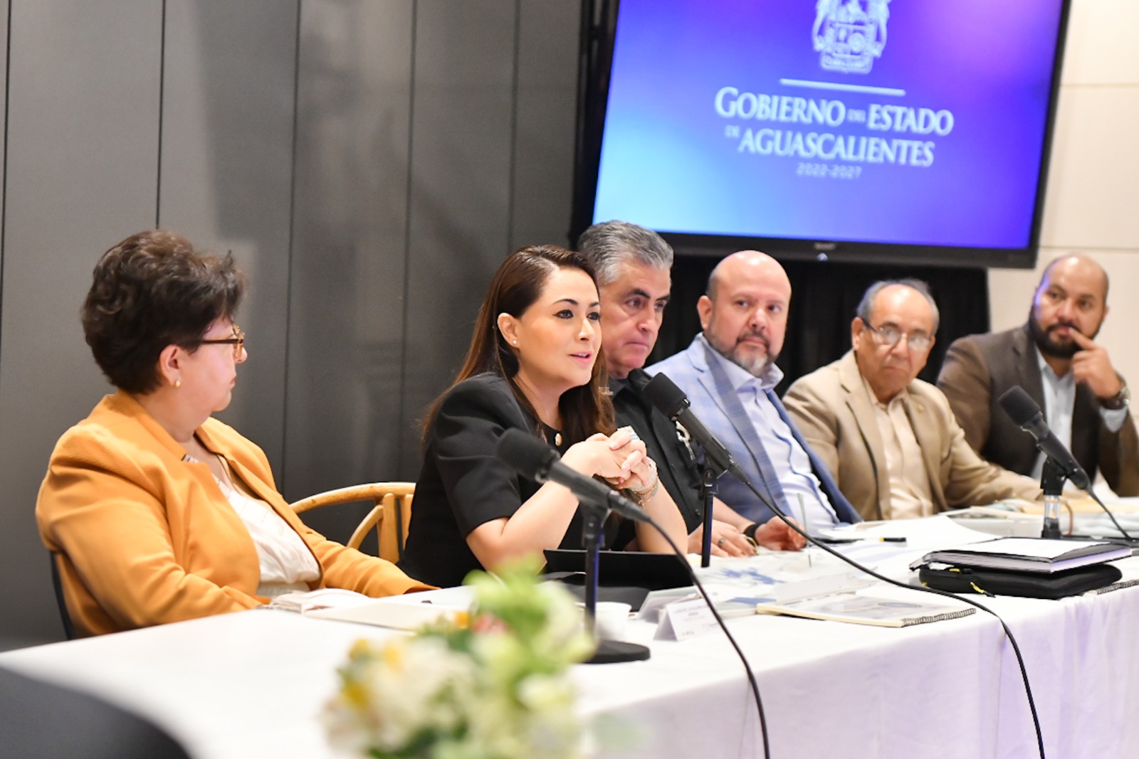 TERE JIMÉNEZ FORTALECE COLABORACIÓN CON EMPRESARIOS PARA REFORZAR SEGURIDAD EN ZONAS COMERCIALES