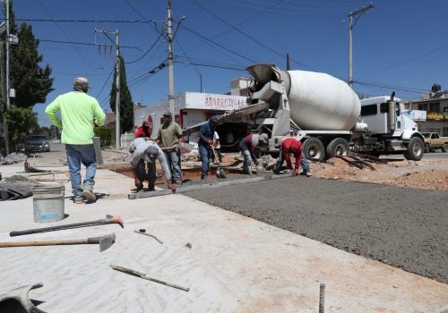 🚧 ¡Seguimos mejorando nuestras vialidades! 🚧
