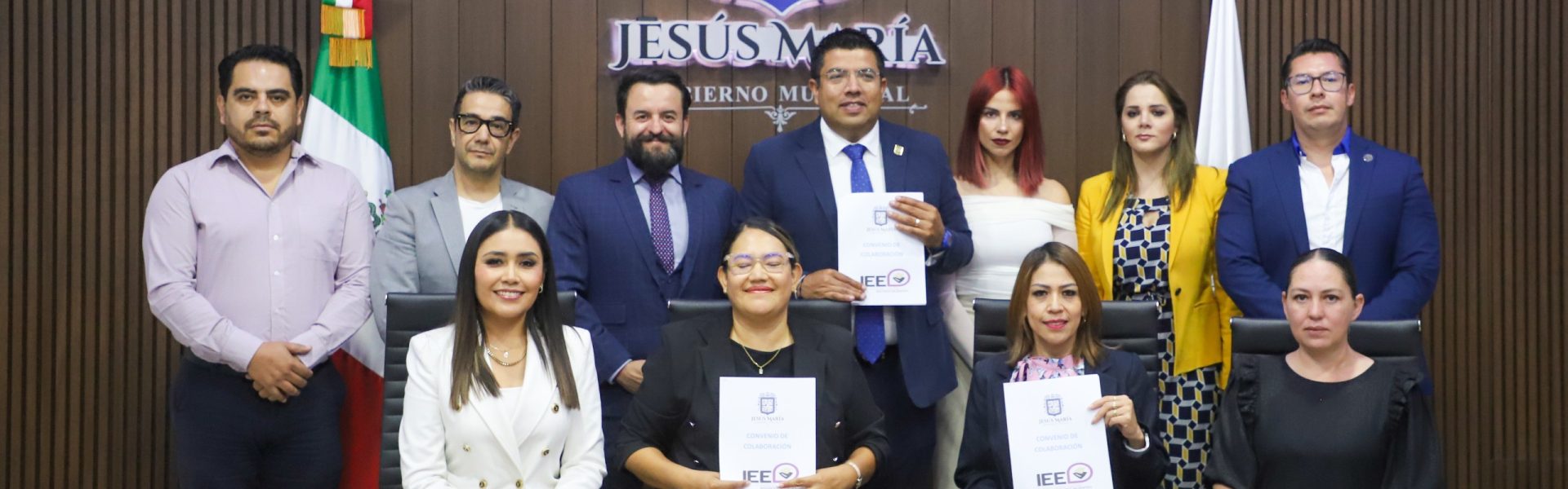 JESÚS MARÍA Y EL IEE FIRMAN CONVENIO PARA IMPULSAR LA PARTICIPACIÓN CIUDADANA