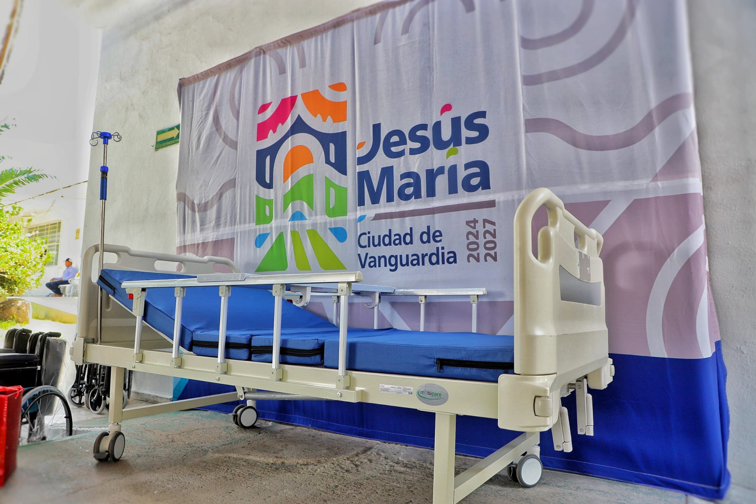 DIF DE JESÚS MARÍA ENTREGA APARATOS FUNCIONALES A PERSONAS CON DISCAPACIDAD