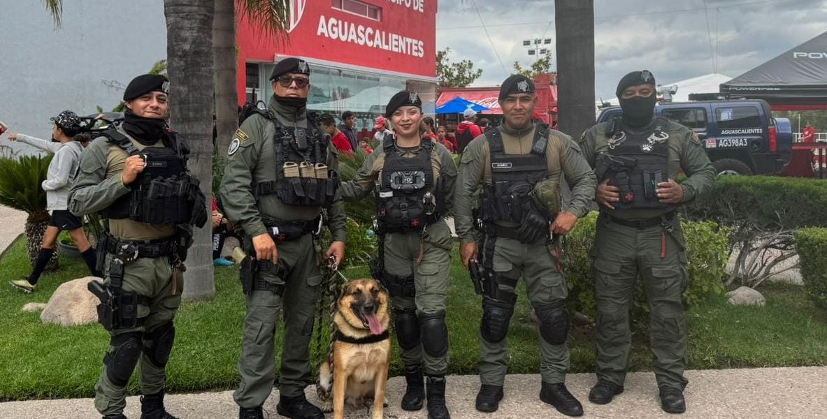 GRUPO K9 DE JESÚS MARÍA ACERCA LA LABOR POLICIAL A LA NIÑEZ