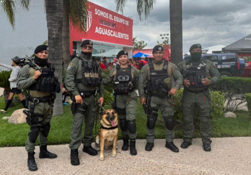 GRUPO K9 DE JESÚS MARÍA ACERCA LA LABOR POLICIAL A LA NIÑEZ