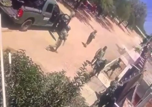 Ejército Mexicano desmantela presunta casa de seguridad en Rincón de Romos: ocho detenidos