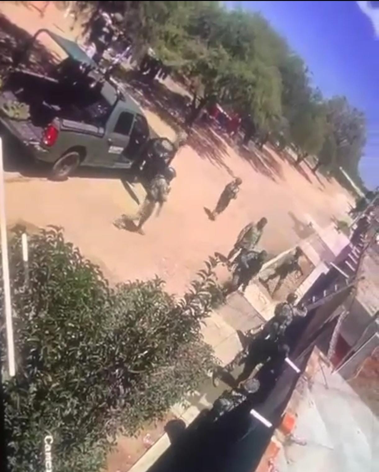 Ejército Mexicano desmantela presunta casa de seguridad en Rincón de Romos: ocho detenidos