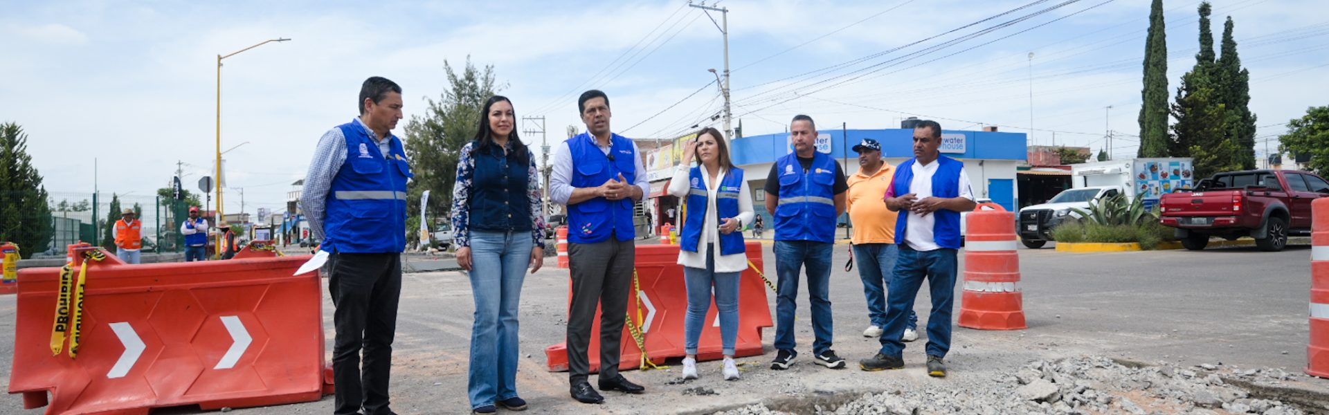 SUPERVISA LEO MONTAÑEZ REHABILITACIÓN EN AVENIDA DE VALLE DE LOS ROMERO