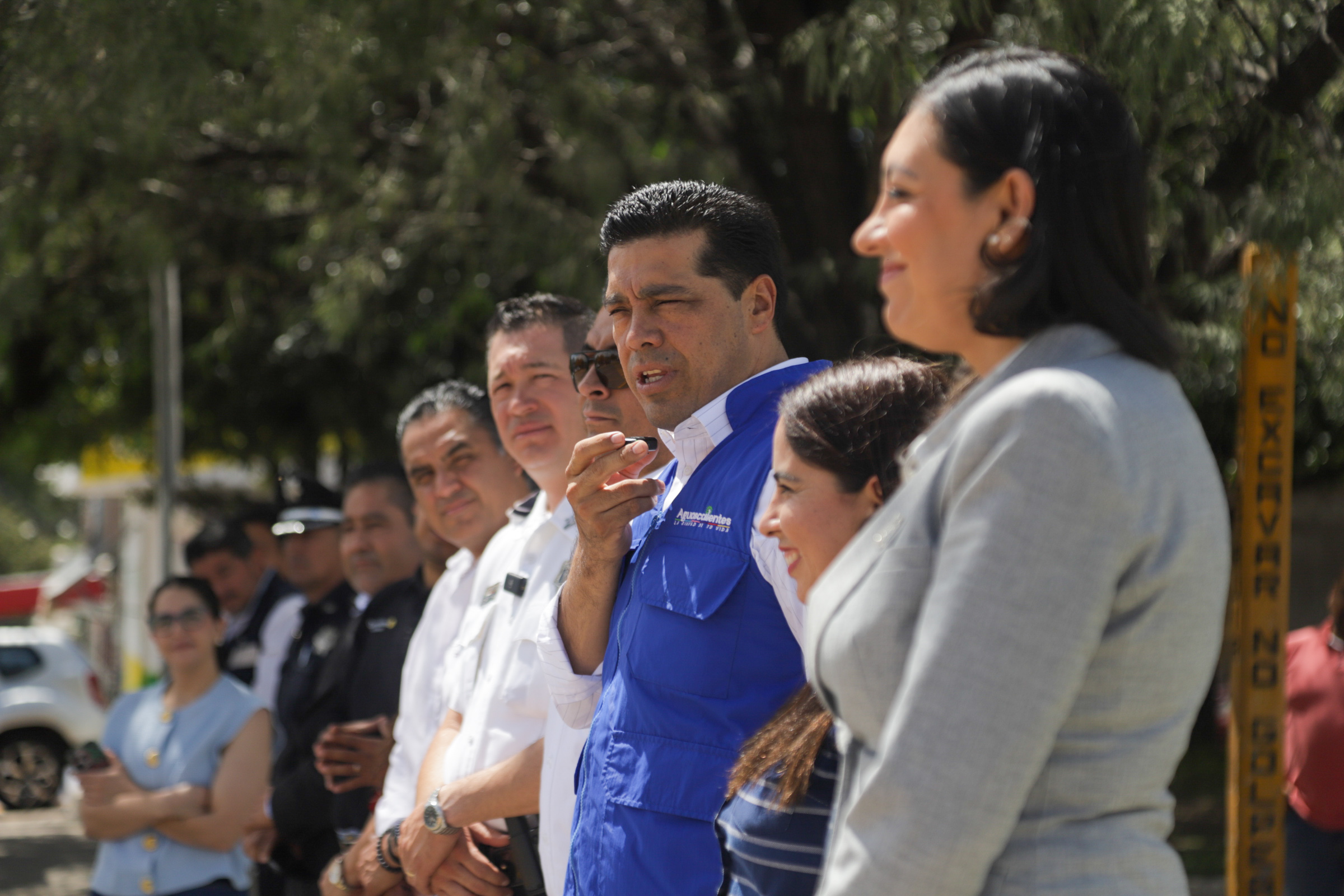 HABILITA MUNICIPIO DE AGUASCALIENTES SEMÁFORO EN AVENIDA POLIDUCTO