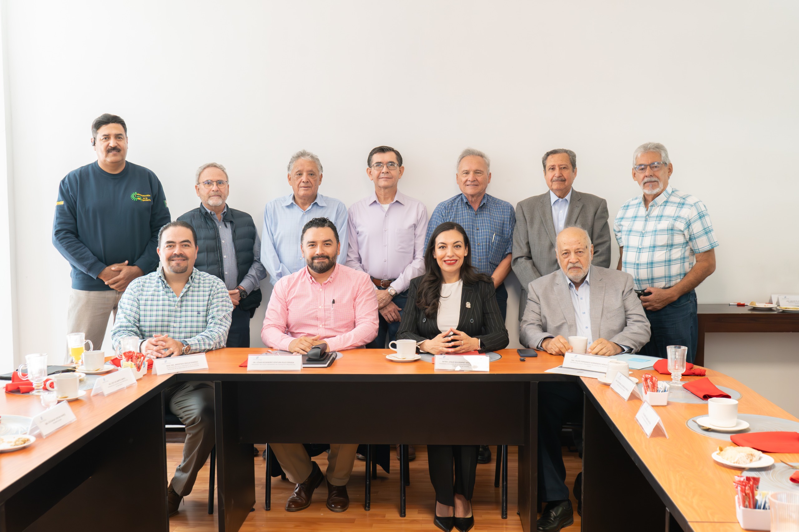MANTIENE MUNICIPIO DE AGUASCALIENTES ACTIVA COLABORACIÓN CON EL SECTOR DE LA CONSTRUCCIÓN