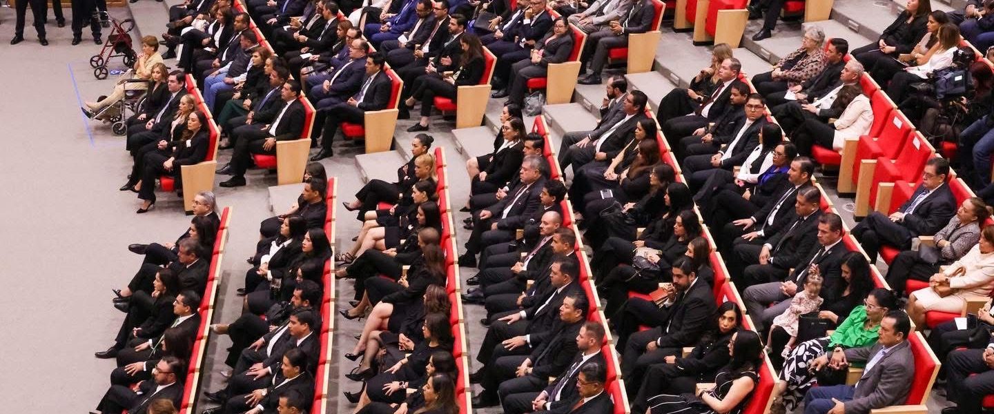⚖️ La justicia es uno de los pilares más importantes para que una sociedad pueda crecer en paz y con confianza. Cuando las instituciones son fuertes, la ciudadanía también lo es.
