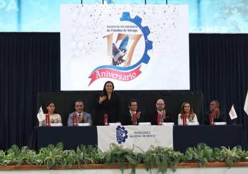 🎓✨ Celebrar el aniversario del Instituto Tecnológico de Pabellón de Arteaga es reconocer a una institución que, durante 17 años, ha formado generaciones de profesionistas con talento, visión y compromiso para aportar al desarrollo de nuestra región.
