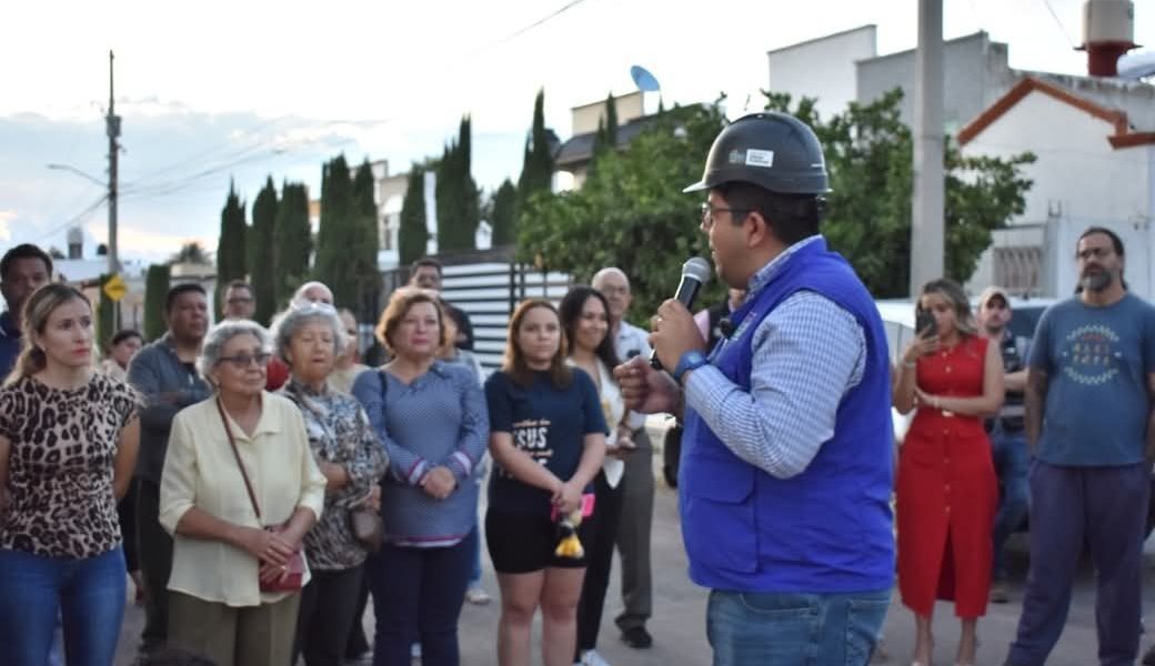«ENCHÚLAME LA CUADRA LLEGÓ A SAN MIGUELITO»