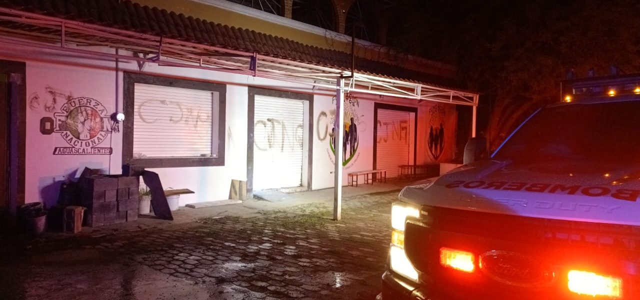 🔥🚨 ¡TERROR EN CIENEGUILLA! Grupo armado incendia centro de rehabilitación y deja siglas del CJNG 😱
