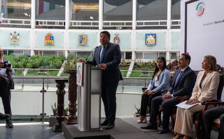 Muebleros de Jesús María Llegan al Senado a exponer su trabajo