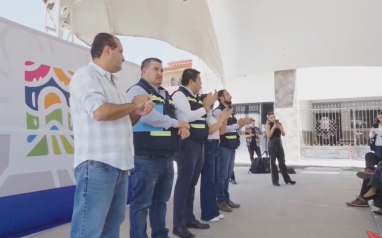 👇🏽💧🚜Hoy en la Delegación Maravillas de Jesús María dieron inicio dos importantes obras hidrosanitarias que beneficiarán de manera directa a más de 2 mil habitantes, al fortalecer la infraestructura del servicio de agua potable y alcantarillado, garantizando un sistema más eficiente, seguro y duradero para la comunidad.