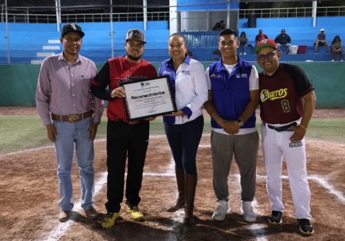 ⚾✨ ¡El béisbol nocturno sigue haciendo historia en Pabellón de Arteaga!