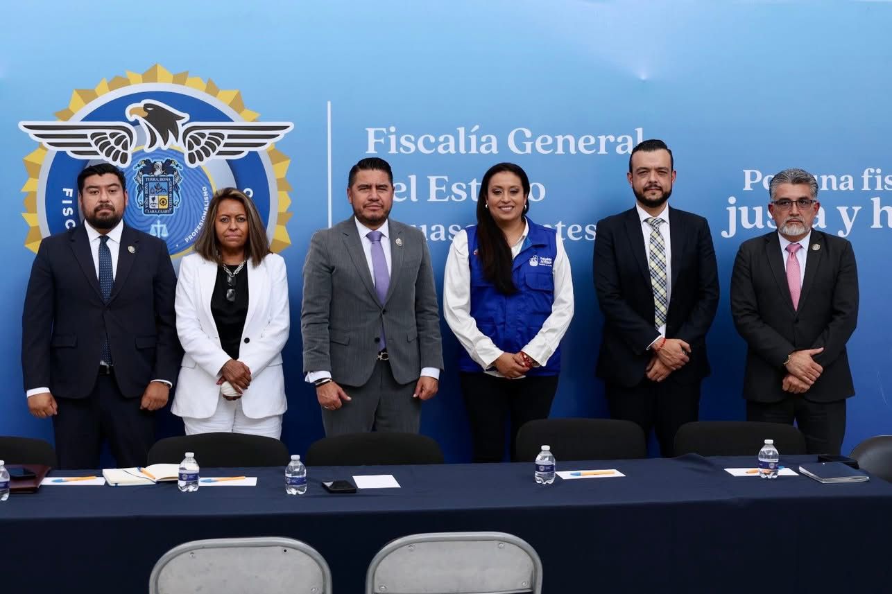 ¡Audiencia Ciudadana con el Fiscal! 🚨 Hoy recibimos al Dr. Manuel Alonso García, Fiscal del Estado de Aguascalientes, en el marco del programa «Audiencia Ciudadana con el Fiscal» en la presidencia del municipio de Pabellón de Arteaga.