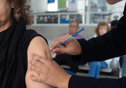 MANTÉN TU ESQUEMA DE VACUNACIÓN AL DÍA, ¡LAS VACUNAS SALVAN VIDAS!