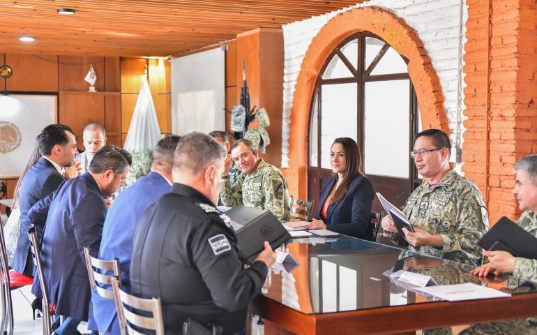 ENCABEZA TERE JIMÉNEZ REUNIÓN DE SEGURIDAD; ACUERDAN FORTALECER LA COORDINACIÓN PARA GARANTIZAR LA PAZ EN EL ESTADO Y LA REGIÓN